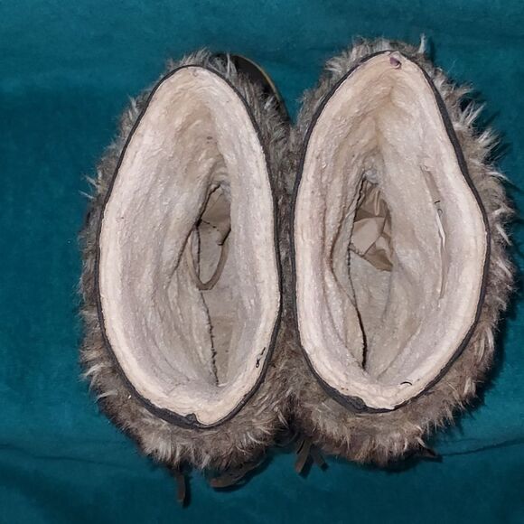 Leather Rabbit Fur Fringes Mukluk Boots 8 - Picture 5 of 10